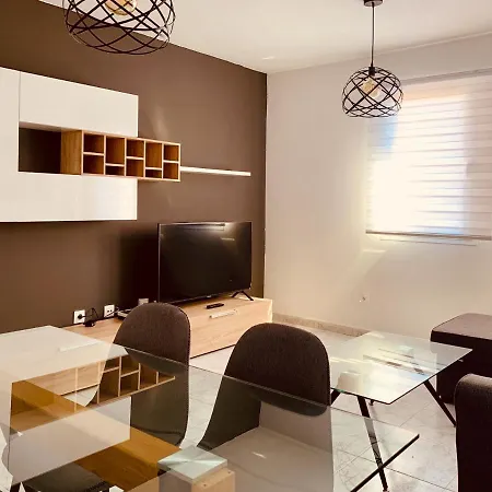 A&f Comfort Modern House *